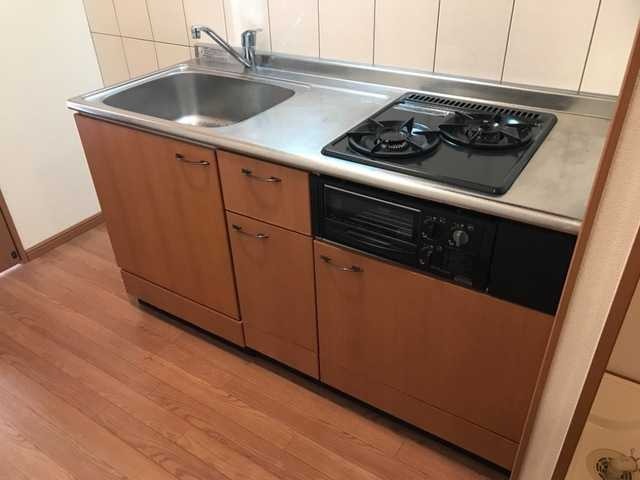 ��ʌ��������܎s��΋���q�S���ڂ̃}���V�����̃L�b�`��