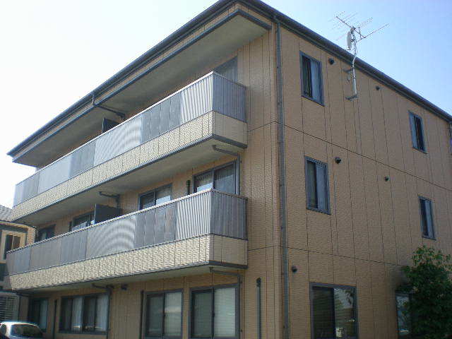 ��ʌ�����s�㕽�����P���ڂ̃A�p�[�g�̌����O��