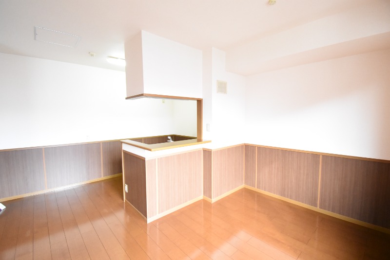 ��ʌ��������܎s�k��g�쒬�P���ڂ̃A�p�[�g�̋��ԁE���r���O