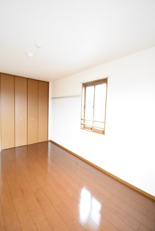 ��ʌ��������܎s�k��g�쒬�P���ڂ̃A�p�[�g�̂��̑������E�X�y�[�X