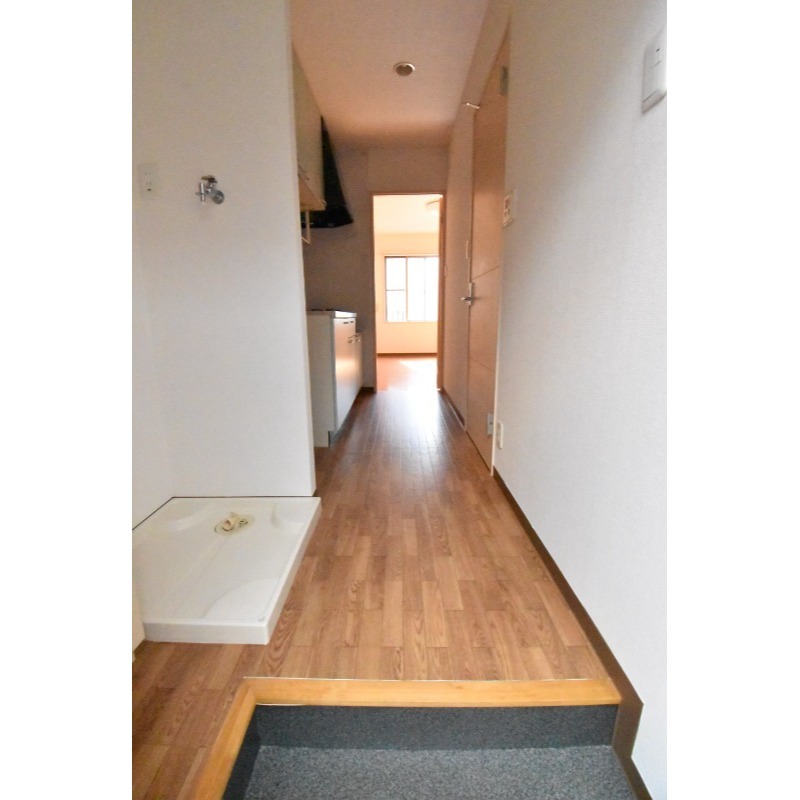 ��ʌ������s�����R���ڂ̃A�p�[�g�̂��̑�