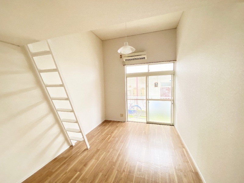 ��ʌ��ӂ��ݖ�s���P���ڂ̃A�p�[�g�̂��̑��ݔ�