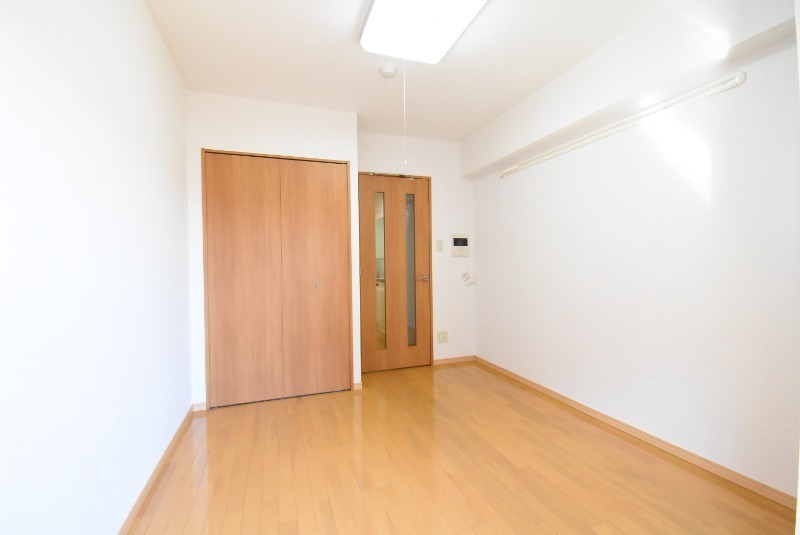 ��ʌ��������܎s��{��{���S���ڂ̃}���V�����̋��ԁE���r���O