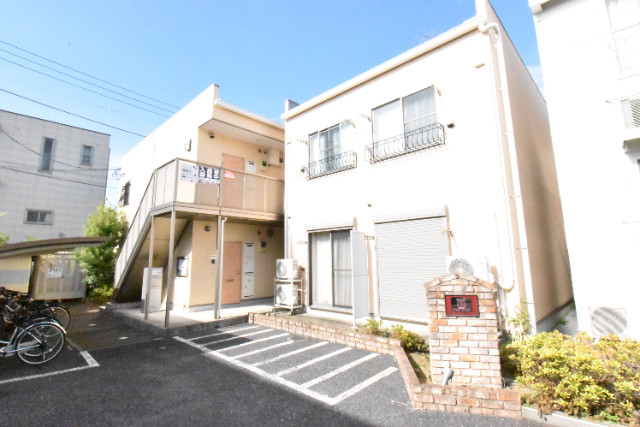 ��ʌ������s�����R����4-25�̃A�p�[�g�̌����O��