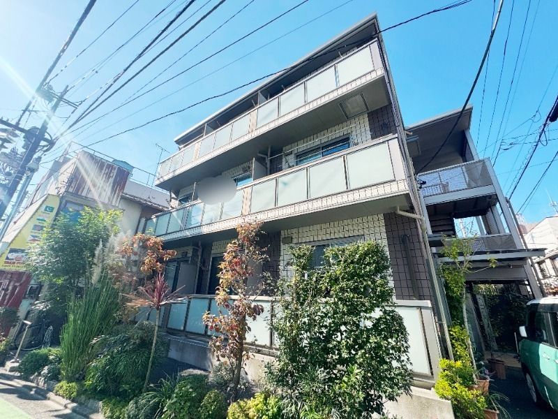 ��ʌ��n�s�����T����2-22�̃A�p�[�g�̌����O��