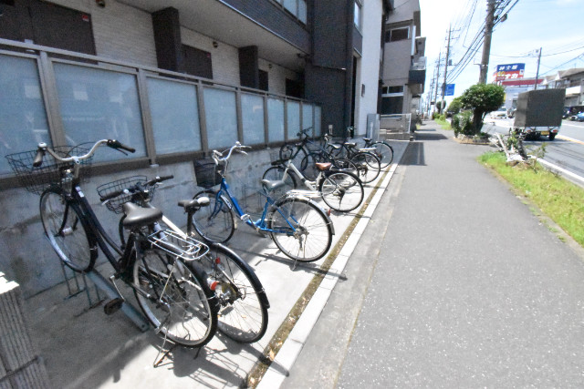 ��ʌ��������܎s�΋擌�Y�a�V���ڂ̃A�p�[�g�̂��̑�