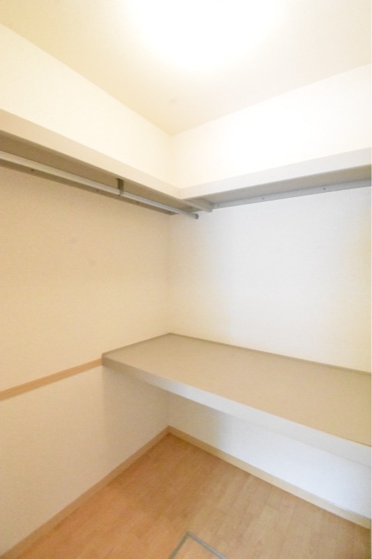 ��ʌ��������܎s������厚���{���̃A�p�[�g�̎��[