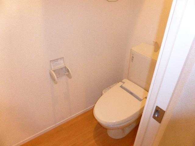 ��ʌ��@�c�s���P���ڂ̃A�p�[�g�̃g�C��