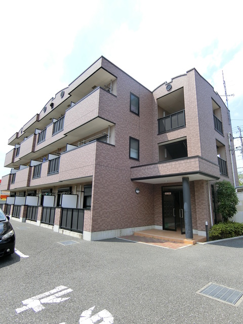 ��ʌ��������܎s������厚���V��589-3�̃}���V�����̌����O��