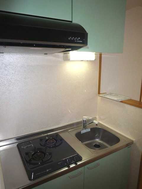 ��ʌ��������܎s������厚���V��̃}���V�����̃L�b�`��