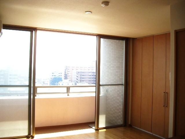 ��ʌ��������܎s�����擌��{�T���ڂ̃}���V�����̋��ԁE���r���O