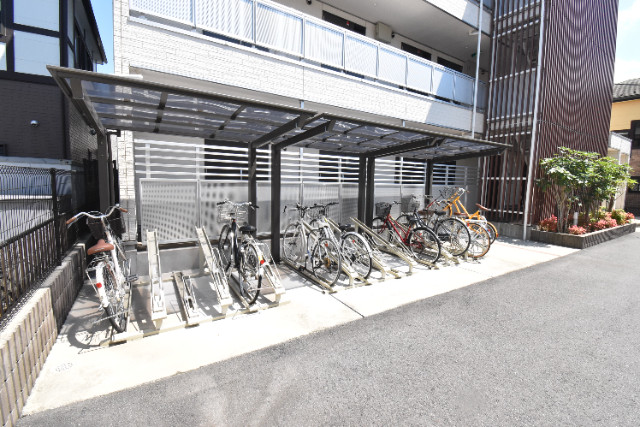 ��ʌ��z�J�s�����c���̃}���V�����̂��̑�