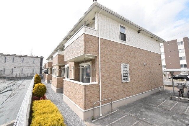 ʌzJsCN^EQ32-6̃Ap[ǧO