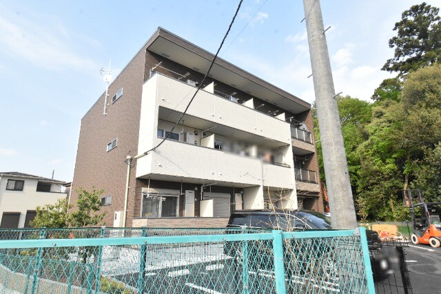 ��ʌ��������܎s����厚�w��1581�|1�̃A�p�[�g�̌����O��