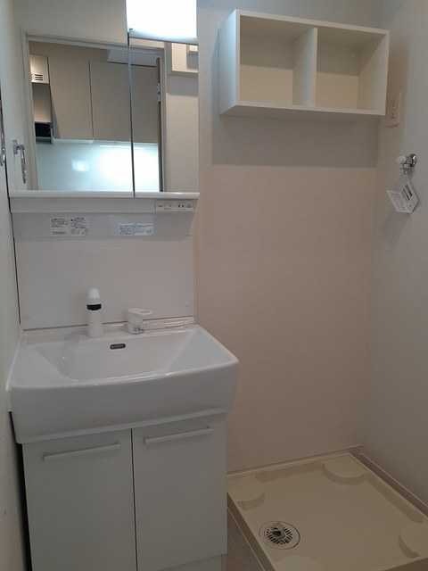 ��ʌ��������܎s����厚�w��̃A�p�[�g�̐��ʏ�