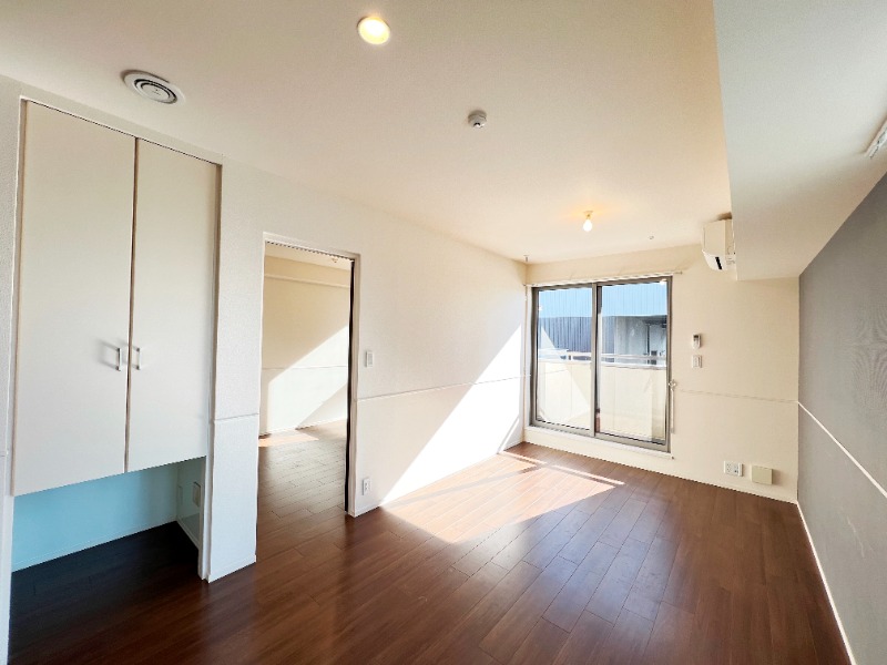 ��ʌ��������܎s��΋�������R���ڂ̃}���V�����̋����E���r���O