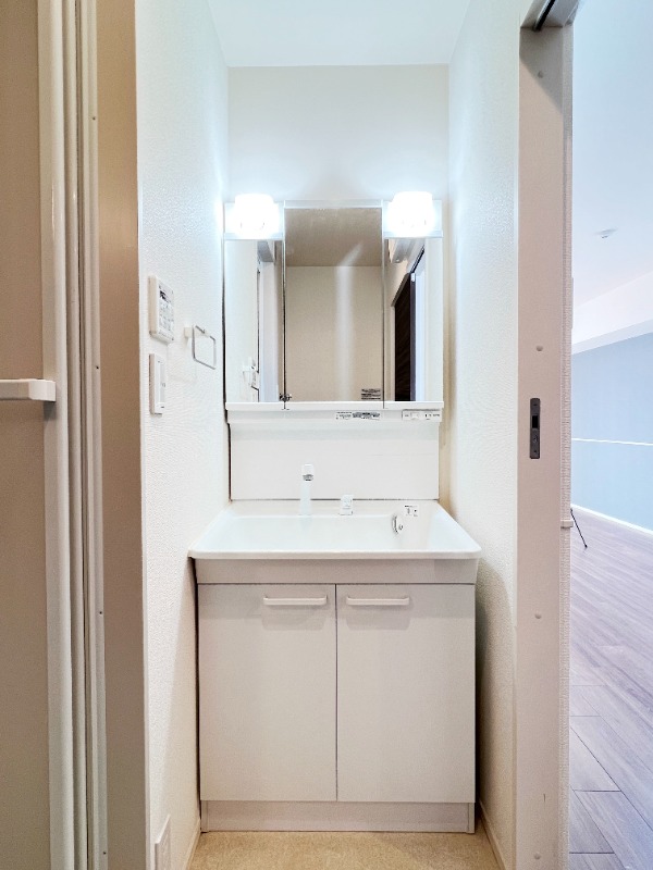 ��ʌ��������܎s��΋�������R���ڂ̃}���V�����̐��ʏ�