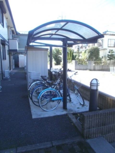 ��ʌ��k�����S�ɓޒ��h�U���ڂ̃A�p�[�g�̂��̑�