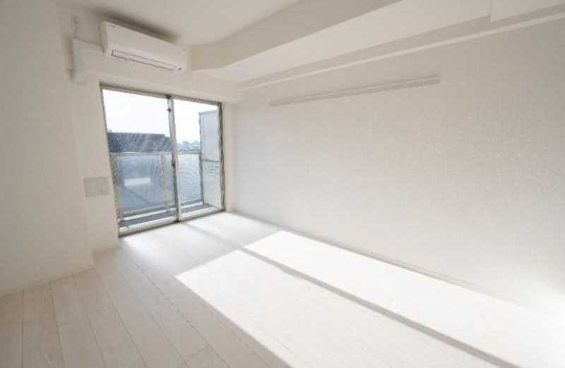 ��ʌ��������܎s�Y�a���ՂT���ڂ̃}���V�����̋��ԁE���r���O