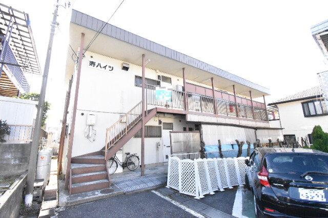 ��ʌ��������܎s��{��O���S����141-4�̃A�p�[�g�̌����O��