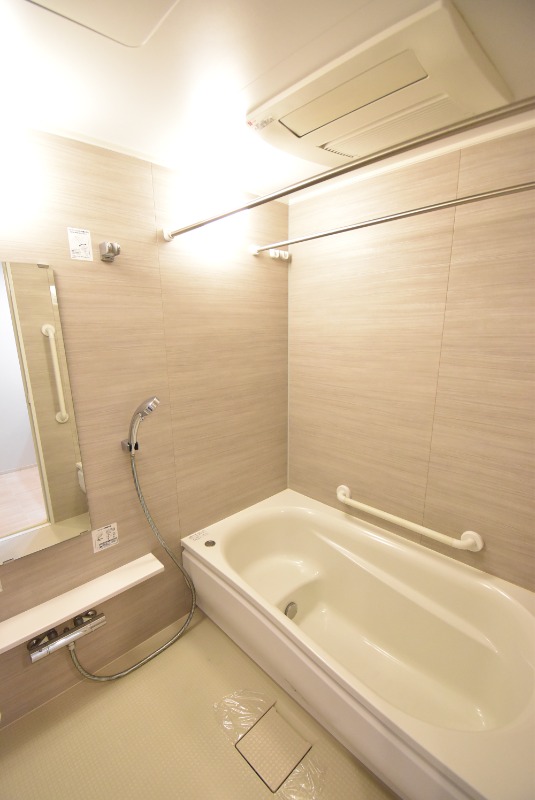 ��ʌ��������܎s�΋�����S���ڂ̃}���V�����̃o�X