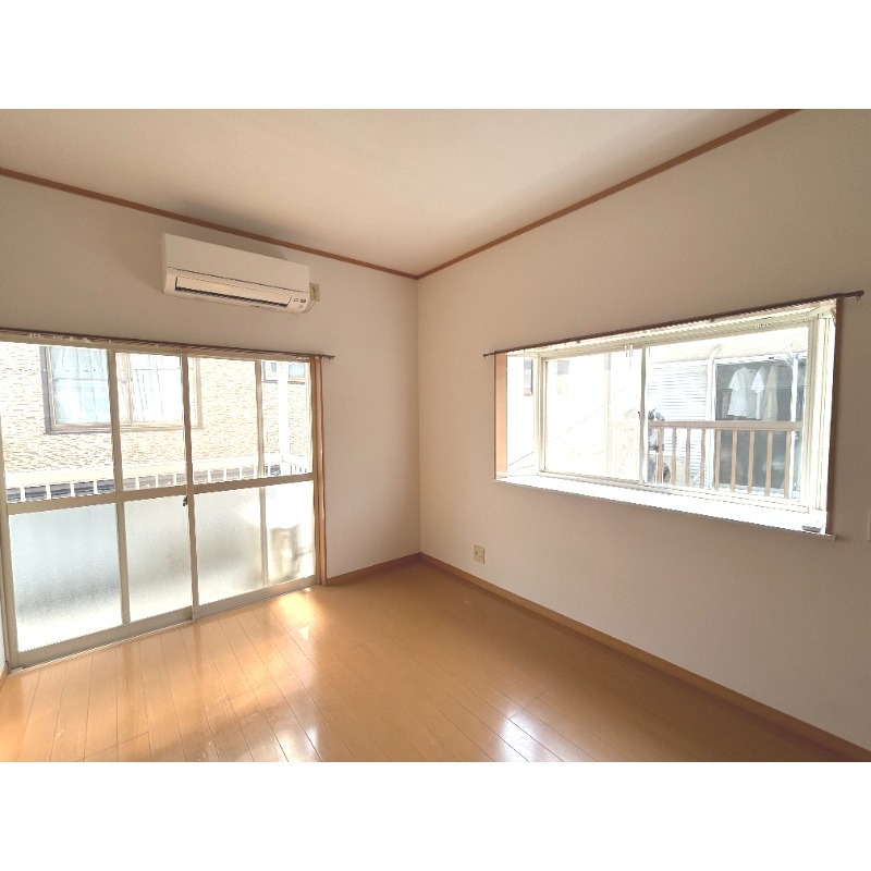 ��ʌ��k�����S�ɓޒ��{���P���ڂ̃A�p�[�g�̂��̑������E�X�y�[�X