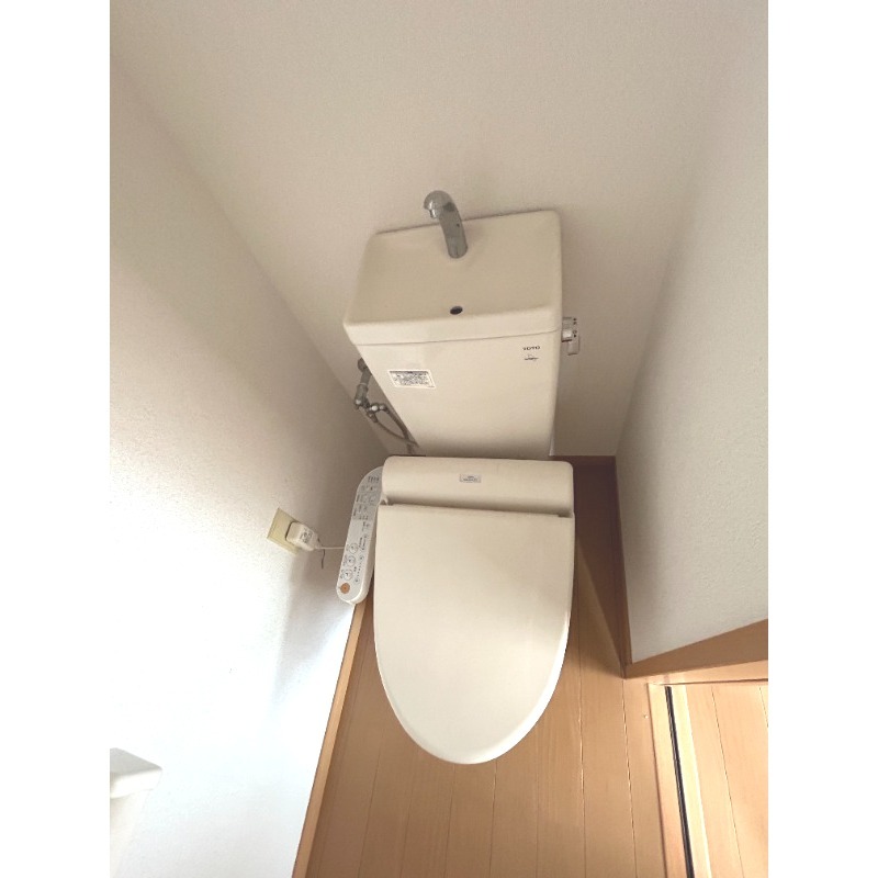 ��ʌ��k�����S�ɓޒ��{���P���ڂ̃A�p�[�g�̃g�C��