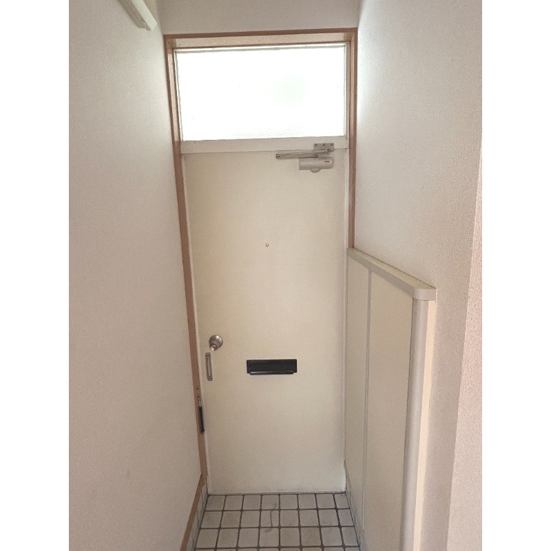 ��ʌ��k�����S�ɓޒ��{���P���ڂ̃A�p�[�g�̌���