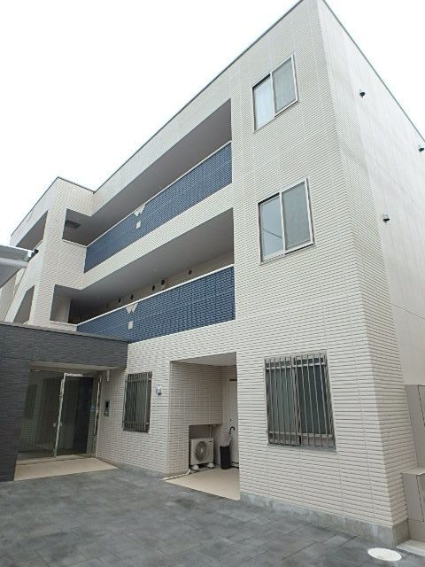 ��ʌ��������܎s�k��{����1288�̃}���V�����̌����O��