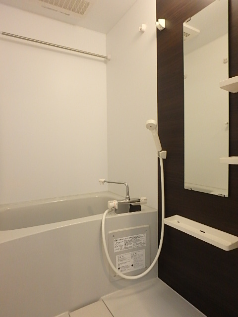 ��ʌ��������܎s�����擌��{�S���ڂ̃A�p�[�g�̃o�X