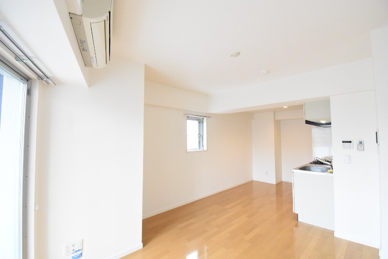 ��ʌ��������܎s�Y�a�擌�����̃}���V�����̋��ԁE���r���O