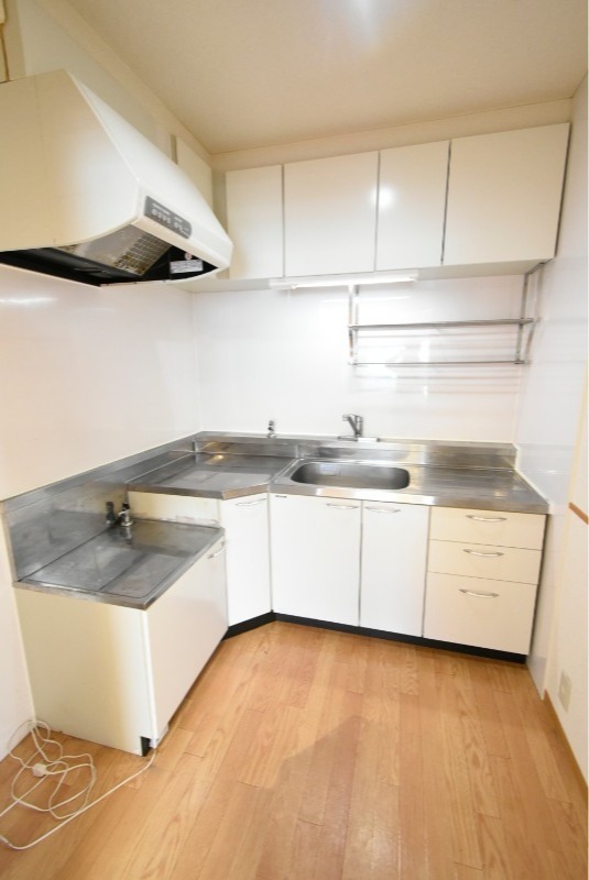 ��ʌ��������܎s������厚�@���̃}���V�����̃L�b�`��