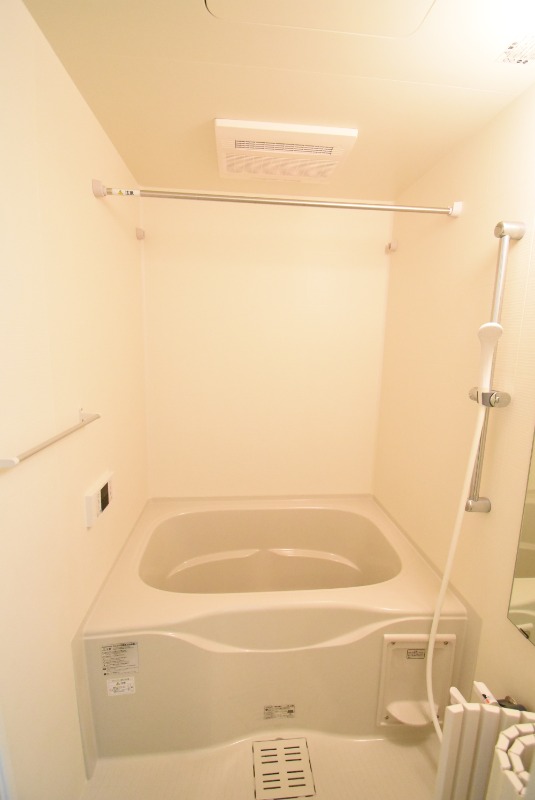 ��ʌ��������܎s�Y�a�擌�����̃}���V�����̃o�X