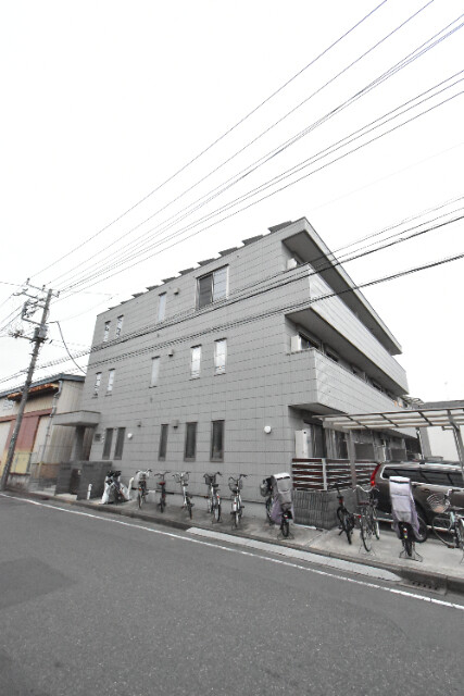 ��ʌ�����s����Q����22-6�̃}���V�����̌����O��