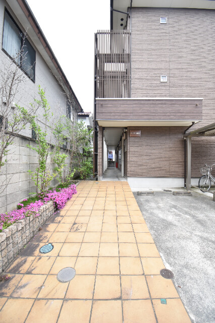 ��ʌ��������܎s�Y�a���؍�U���ڂ̃A�p�[�g�̃G���g�����X