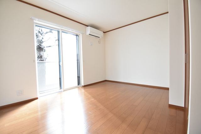 ��ʌ��������܎s�Y�a���ՂR���ڂ̃A�p�[�g�̂��̑�