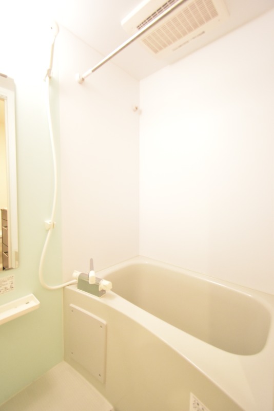 ��ʌ��������܎s������厚�������̃}���V�����̃o�X