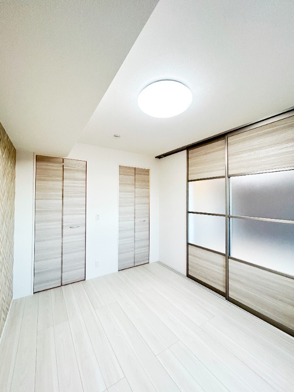 ��ʌ��������܎s��{����ؒ��S���ڂ̃A�p�[�g�̂��̑������E�X�y�[�X