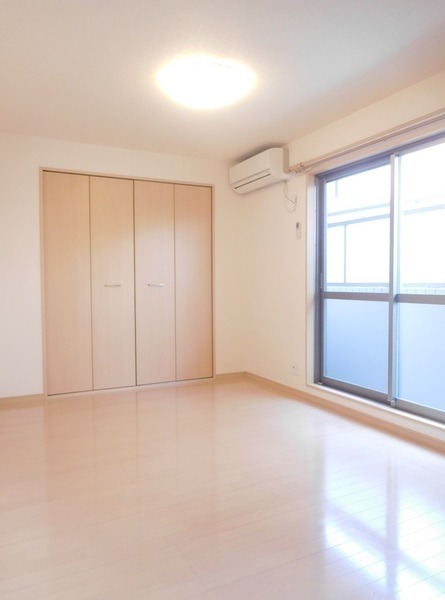 ��ʌ�����s�O�c�a�R���ڂ̃}���V�����̂��̑������E�X�y�[�X