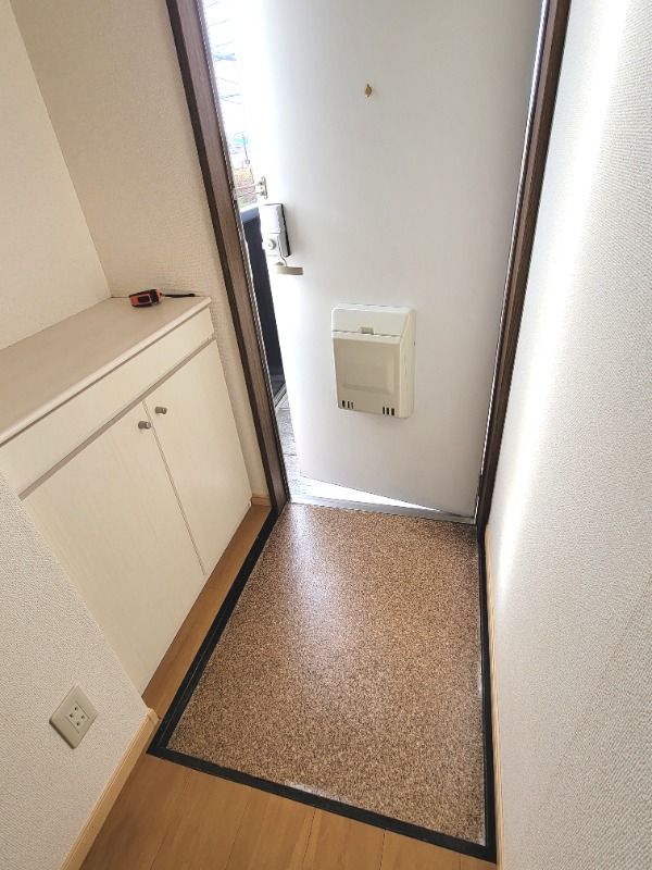 ��ʌ�����s�厚���J�̃A�p�[�g�̌���