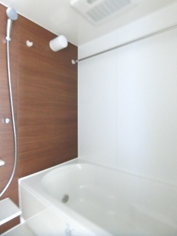 ��ʌ��������܎s��{��g�~���S���ڂ̃}���V�����̃o�X