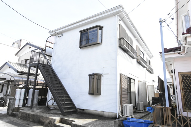 ��ʌ��@�c�s�@�c�R����94-2�̃A�p�[�g�̌����O��