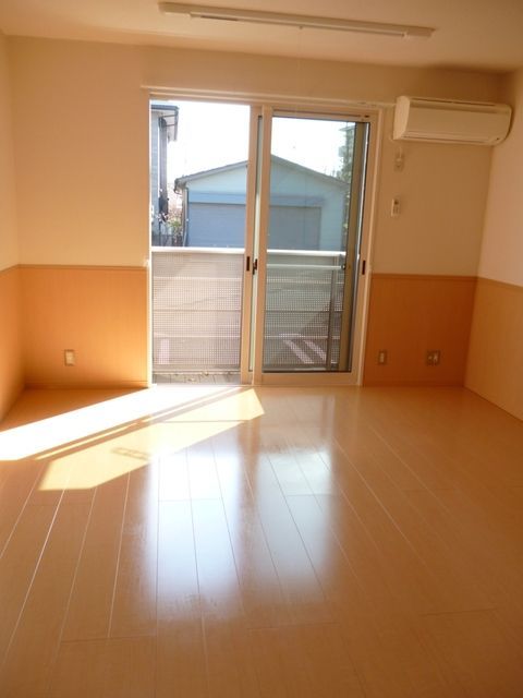 ��ʌ��������܎s�k��y�C���̃A�p�[�g�̂��̑������E�X�y�[�X