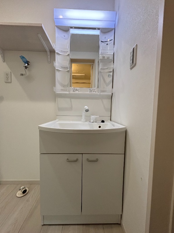 ��ʌ��������܎s��{����ؒ��S���ڂ̃A�p�[�g�̐��ʏ�