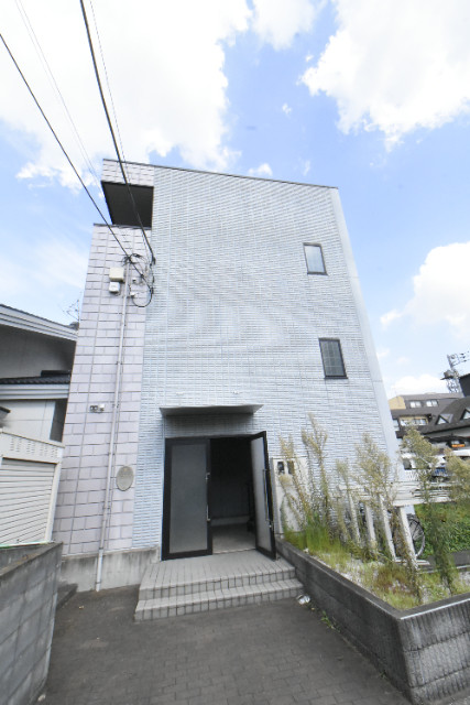 ��ʌ��������܎s�����擌��{�V����71-5�̃}���V�����̌����O��