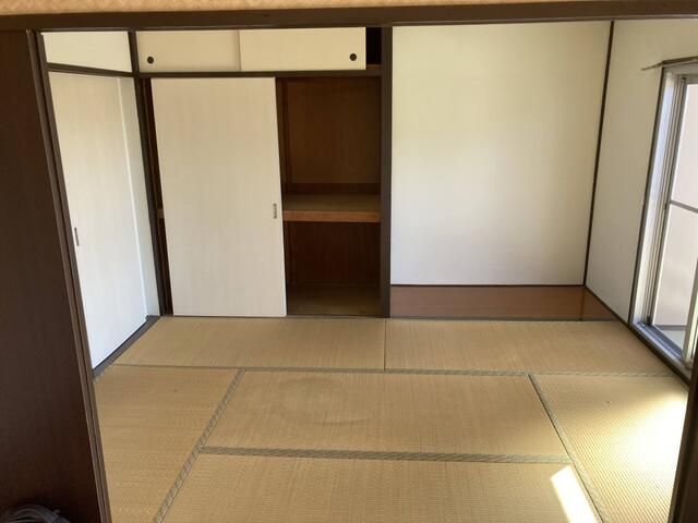 ��ʌ��������܎s������厚��J�̃}���V�����̂��̑������E�X�y�[�X