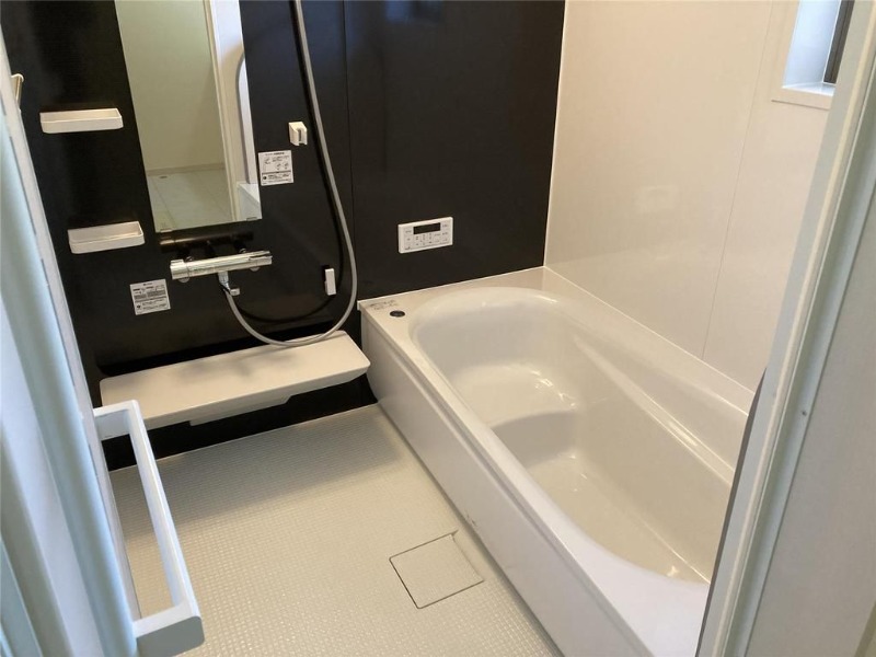 ��ʌ��������܎s��΋�{�ۂR���ڂ̈�ˌ��Ẵo�X