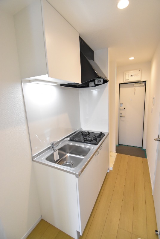 ��ʌ�����s������U���ڂ̃A�p�[�g�̃L�b�`��