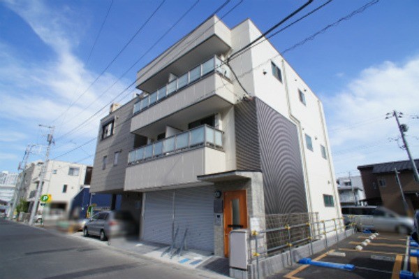 ��ʌ��������܎s��{����ؒ��P����366-39�̃}���V�����̌����O��