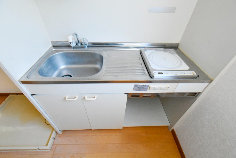 ��ʌ��������܎s��΋�{���R���ڂ̃A�p�[�g�̃L�b�`��